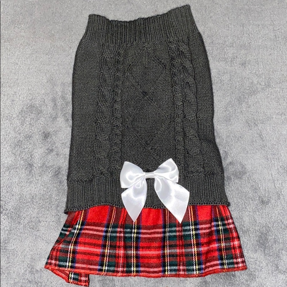 New dog sweater dress clothes